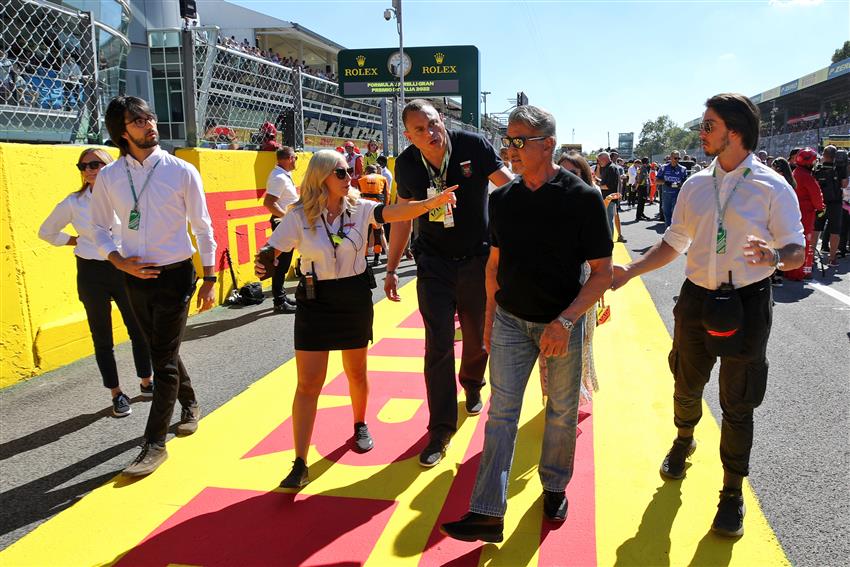 ARAMCO F1® Pit Lane Walk